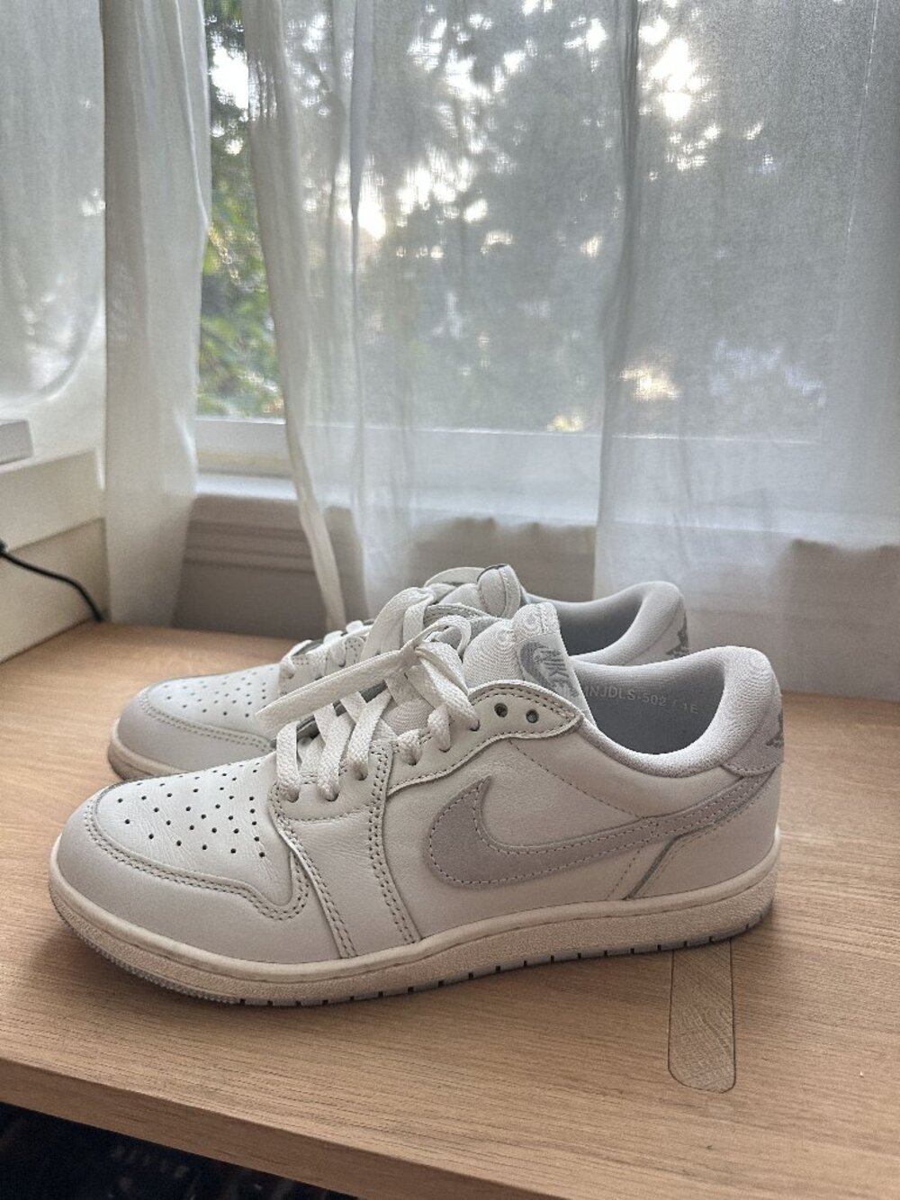 Nike Air Jordan 1 Retro Low OG Neutral Grey White US 8 Men's